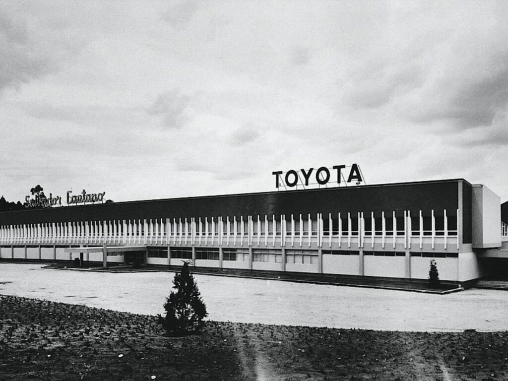 Fabrica Toyota Ovar 1971