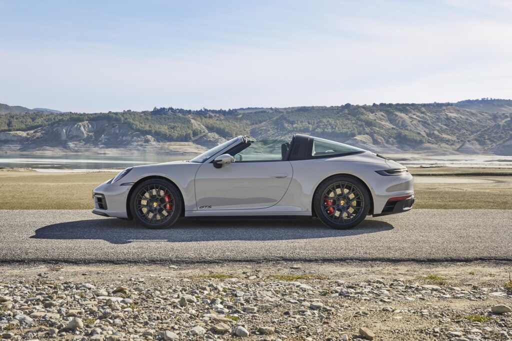 Porsche 911 993 GTS 1