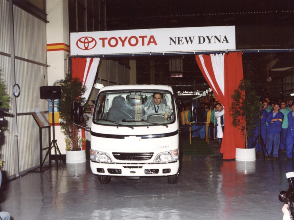 Producao Toyota Dyna Ovar