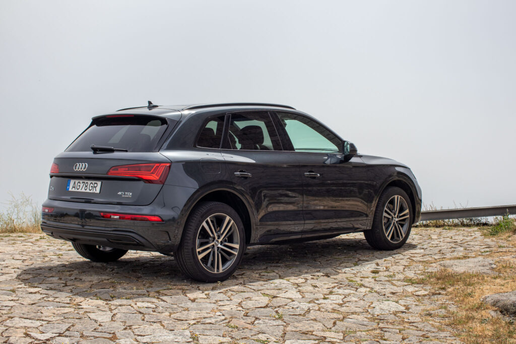 Audi Q5 40 TDI 21