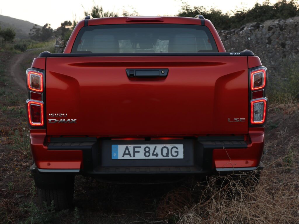 Isuzu D Max 4x4 LSE Auto 85