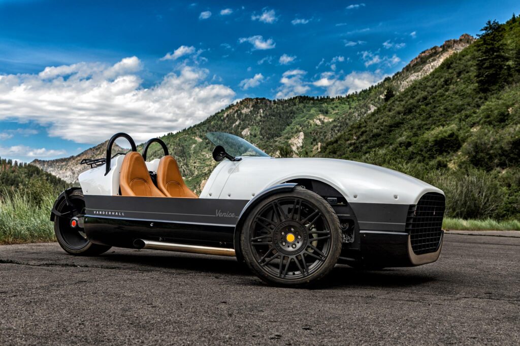 Vanderhall Venice GT Pearl White CH 44