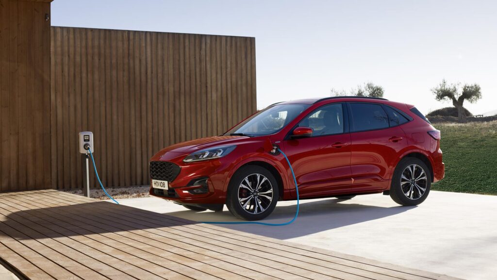 ford kuga plug in hybrid st line 2