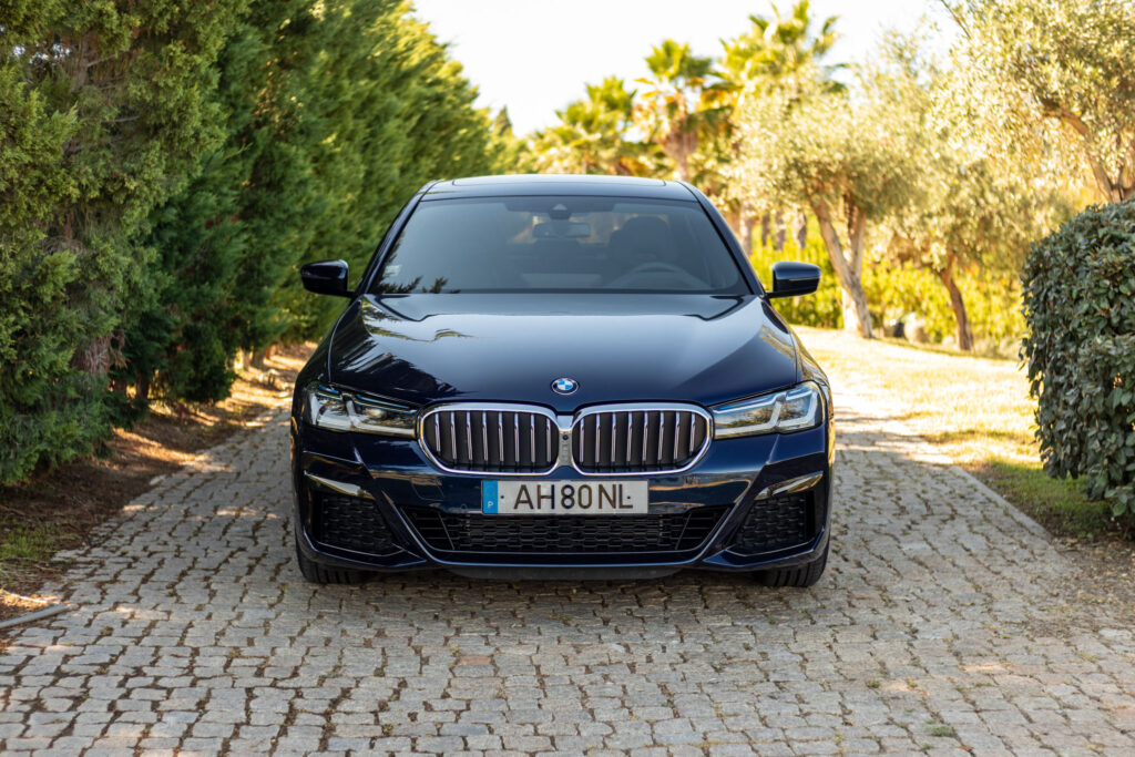 BMW 545e xDrive 6