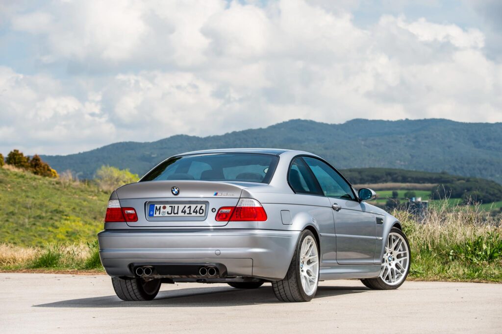 BMW M3 CSL 8