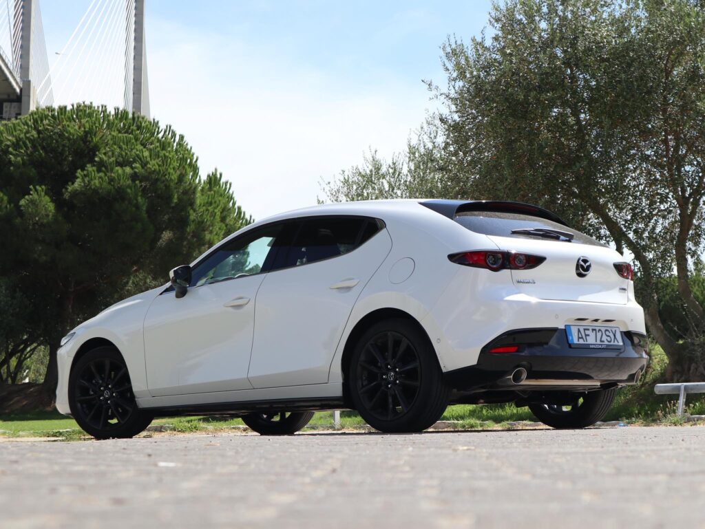 Mazda 3 Skyactiv X 3