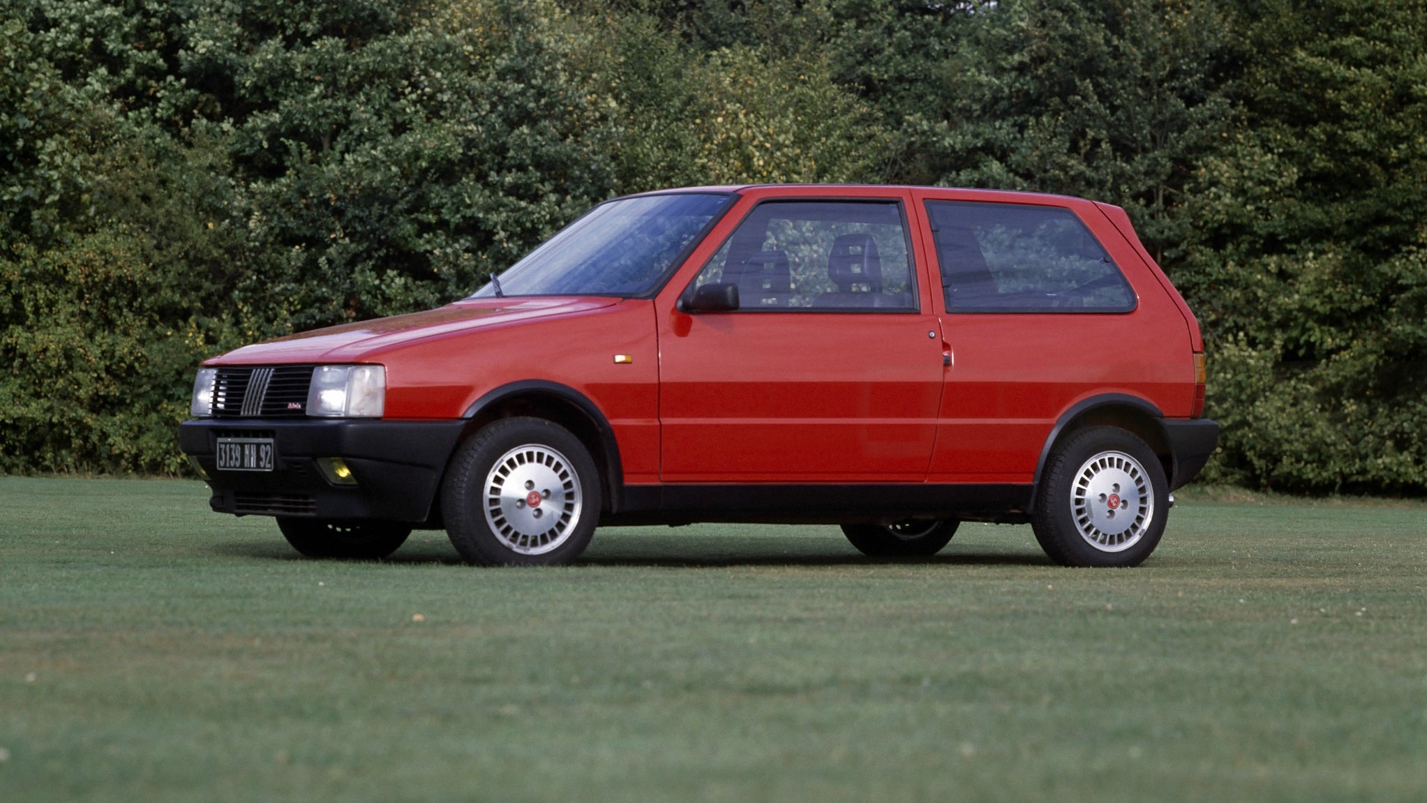 fiat uno turbo i.e. 82