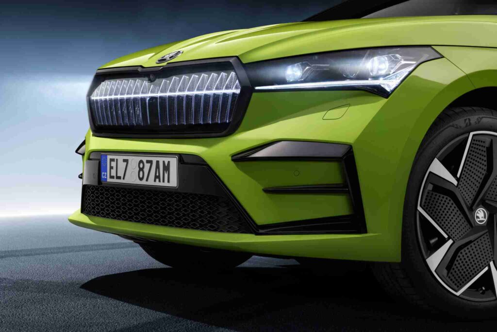 36 SKODA ENYAQ COUPe RS iV