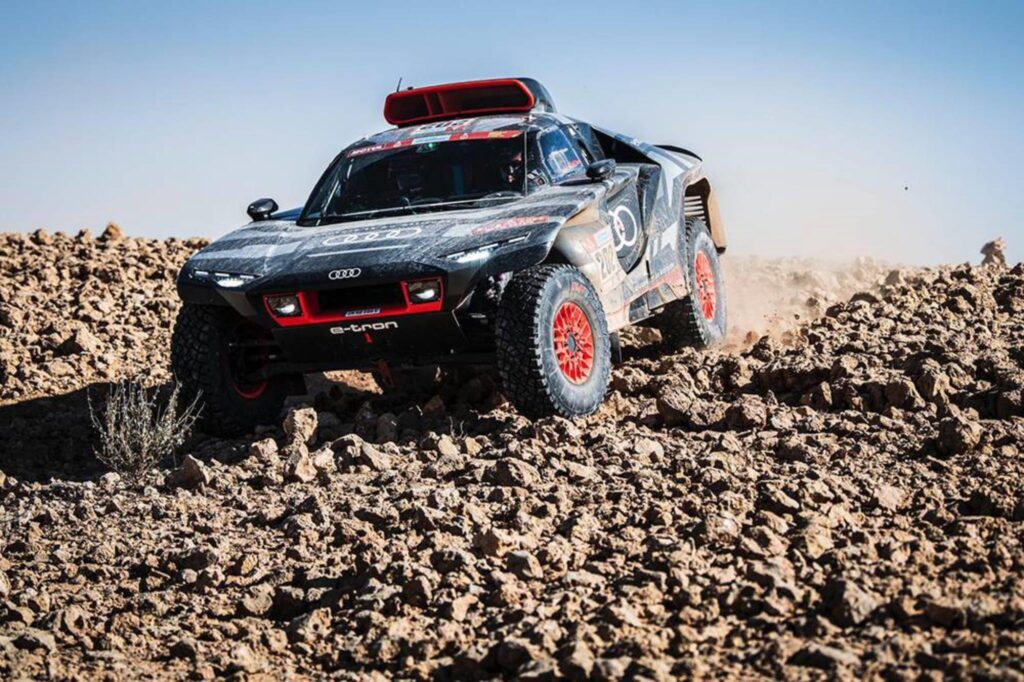 Carlos Sainz Team Audi RS Q e tron Stage 4 Dakar 2022