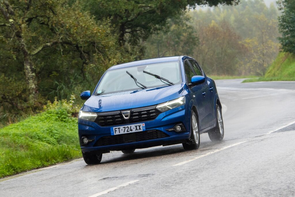 Peugeot 208 foi o carro mais 