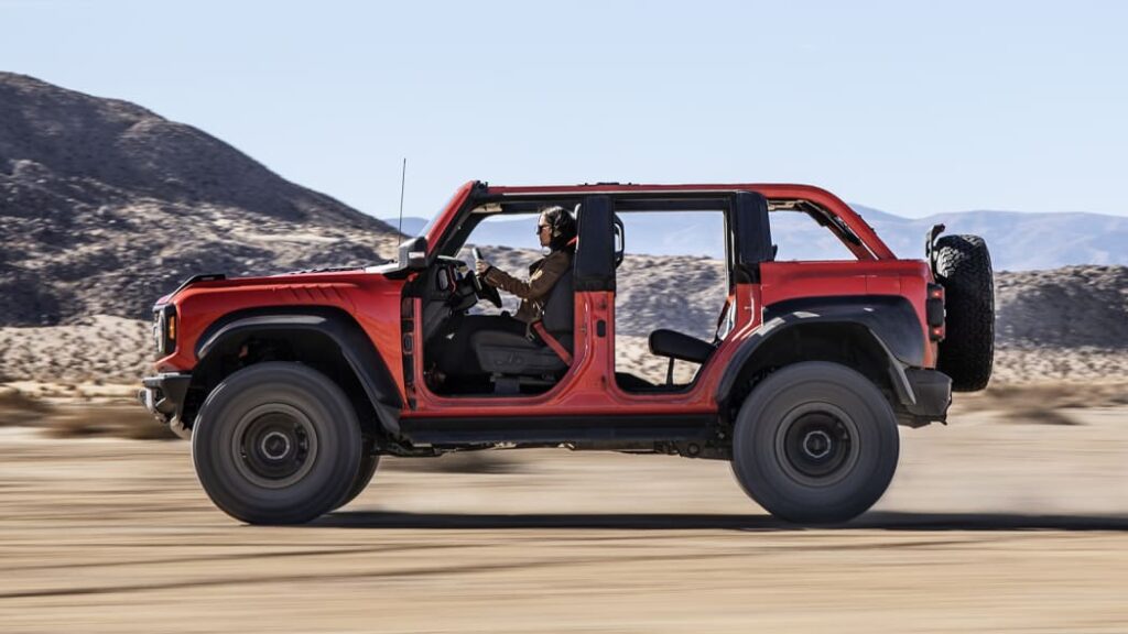 Ford Bronco Raptor 9