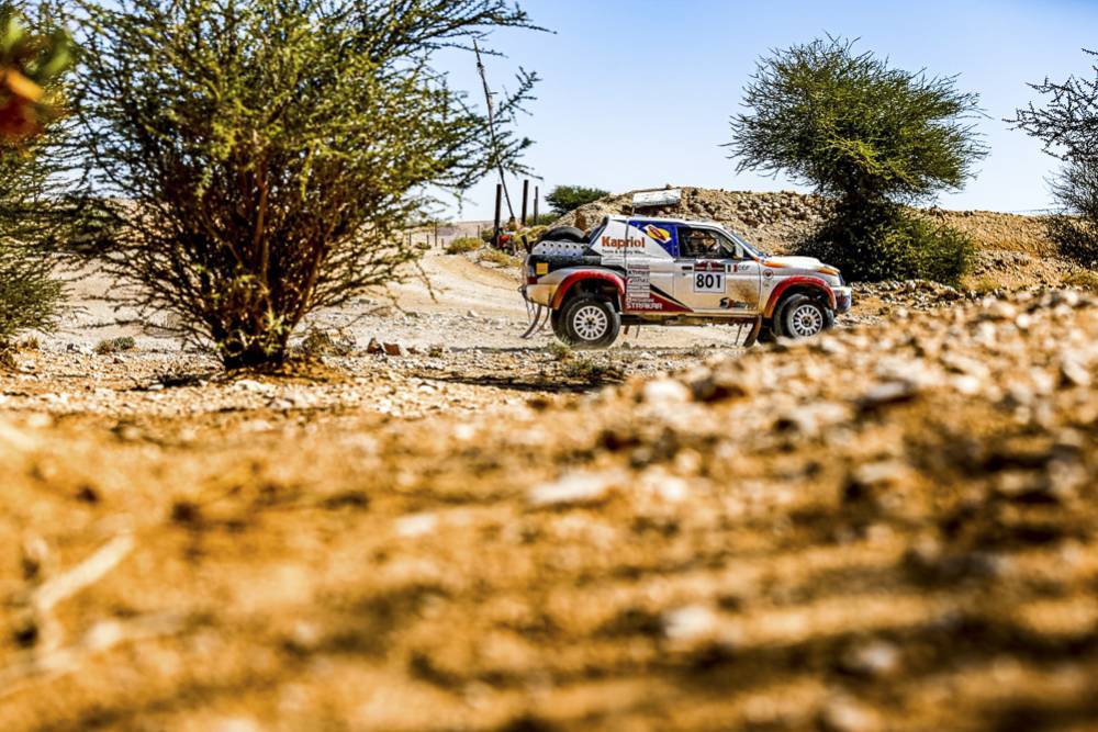 L200 strakar carlos sousa dakar classic 2022