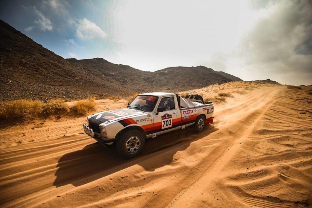 Roberto Camporese Peugeot 504 pick up Dakar Classic 2022