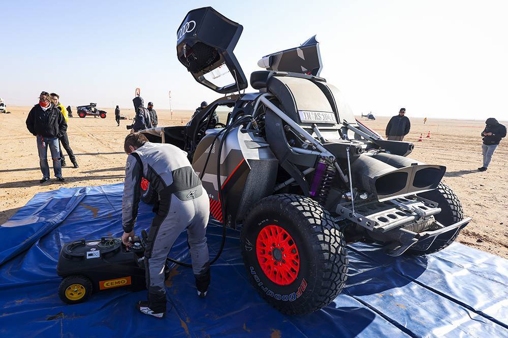 Stephane Peterhansel Audi Sport Stage 4 Dakar 2022 3