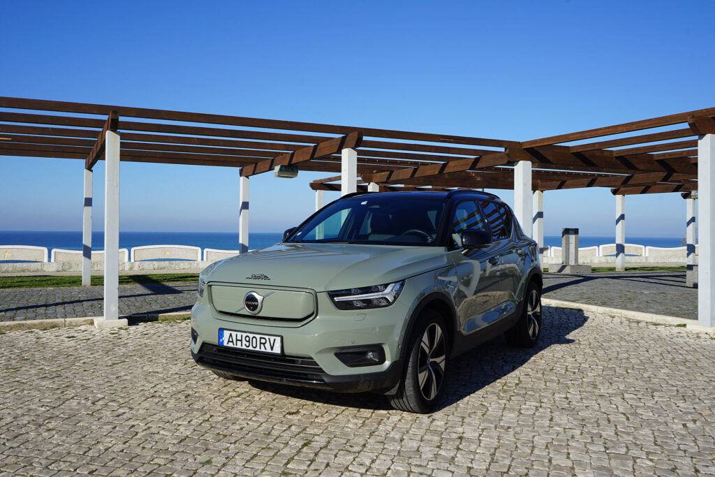 VolvoXC40Recharge 54