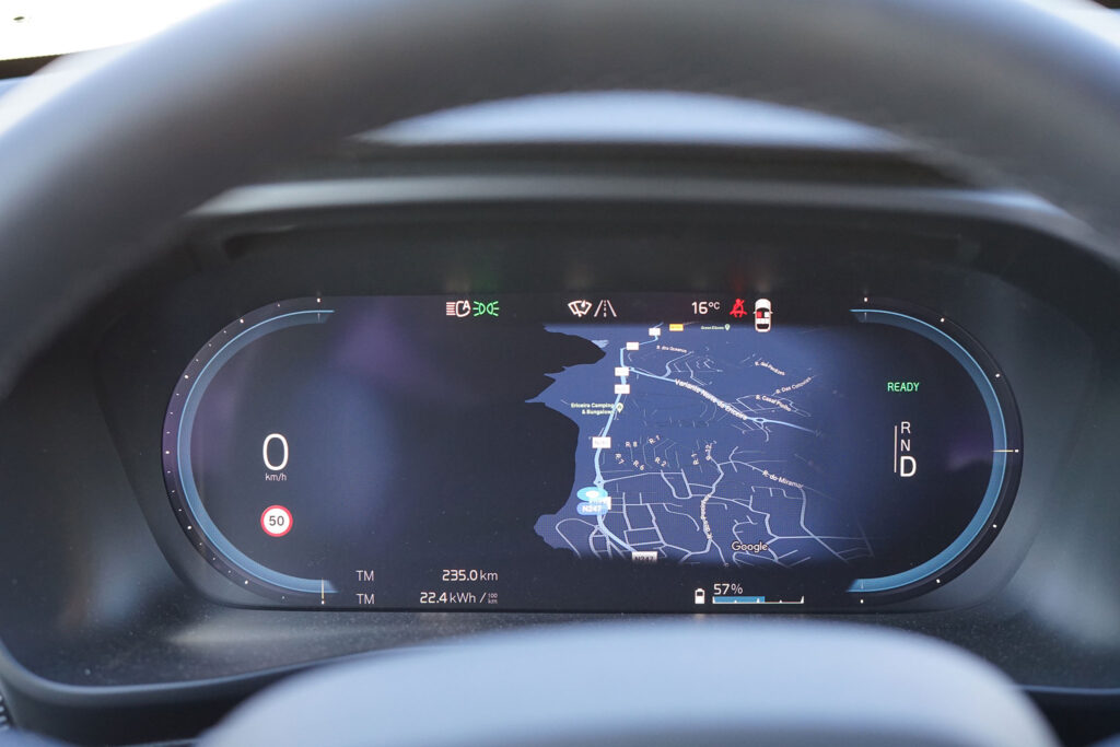 VolvoXC40Recharge Dashboard