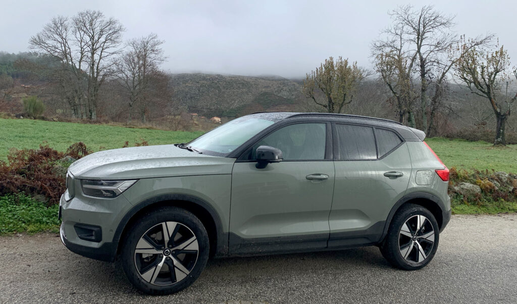 VolvoXC40 5