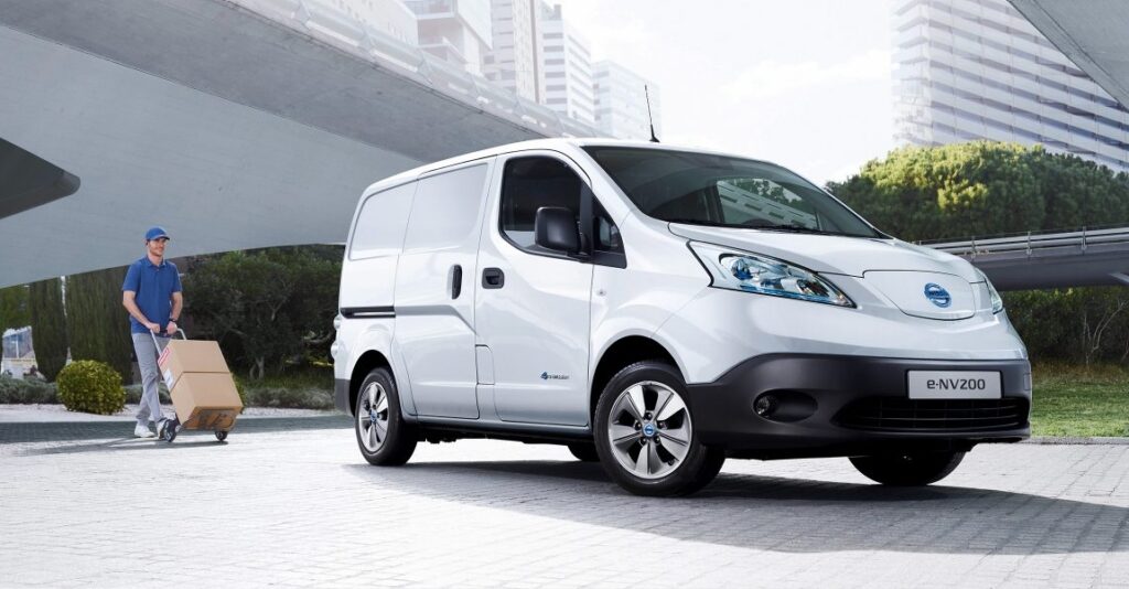 nissan e nv200