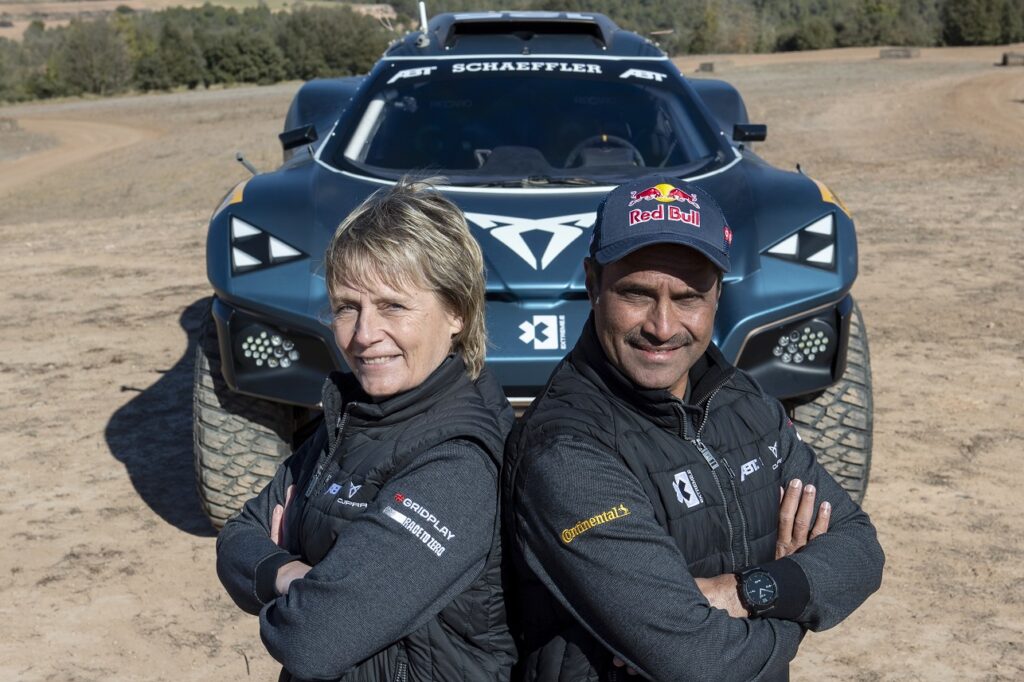 01 Jutta Kleinschmidt e Nasser Al Attiyah confirmados como pilotos do ABT CUPRA XE 2022 para o Extreme E