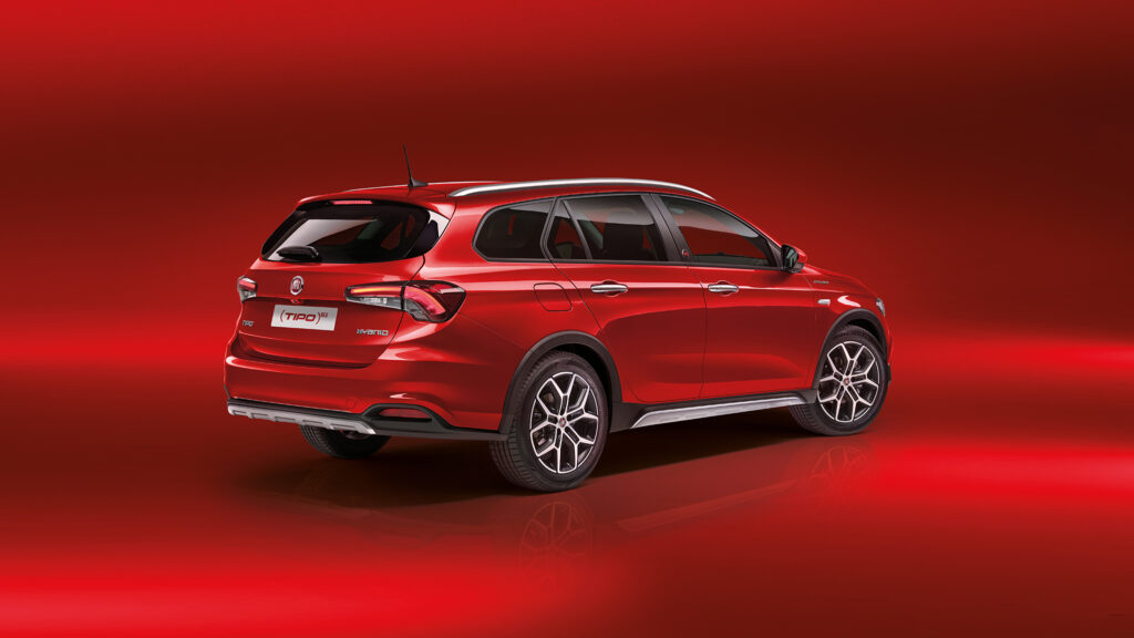 FIAT Tipo Hybrid1