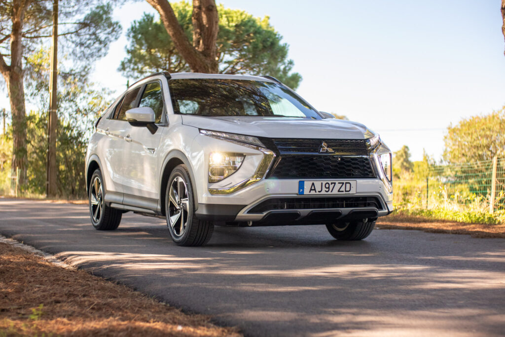 Mitsubishi Eclipse Cross PHEV 033