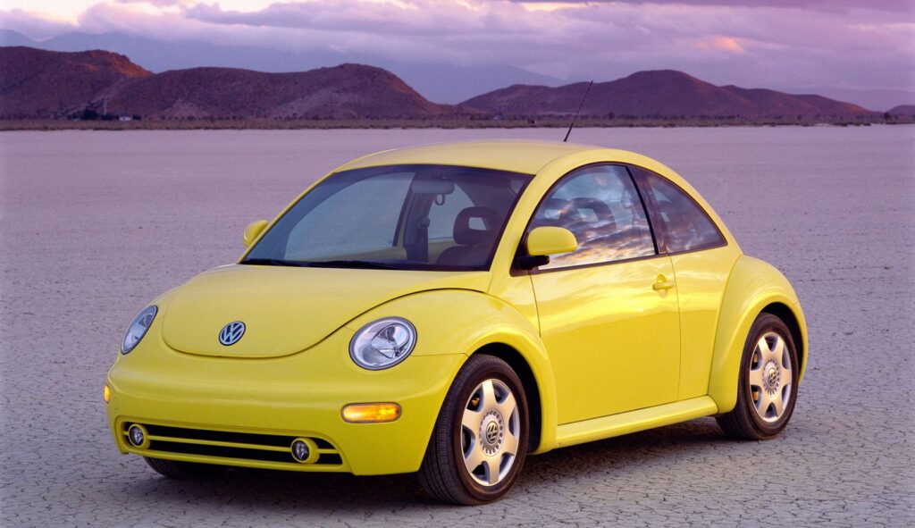 the quintessential cool car of the early 2000s the vw beetle xs51.h960