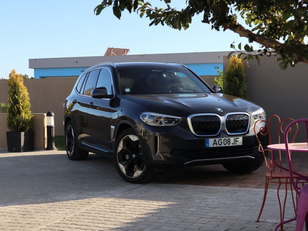 BMW iX3 58