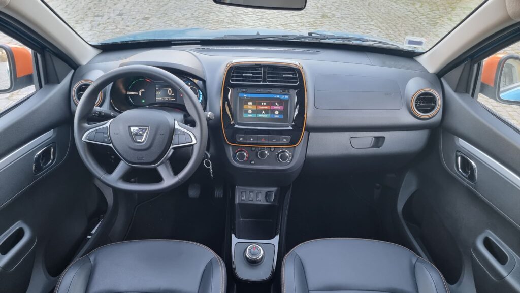 Dacia Spring Comfort Plus 128