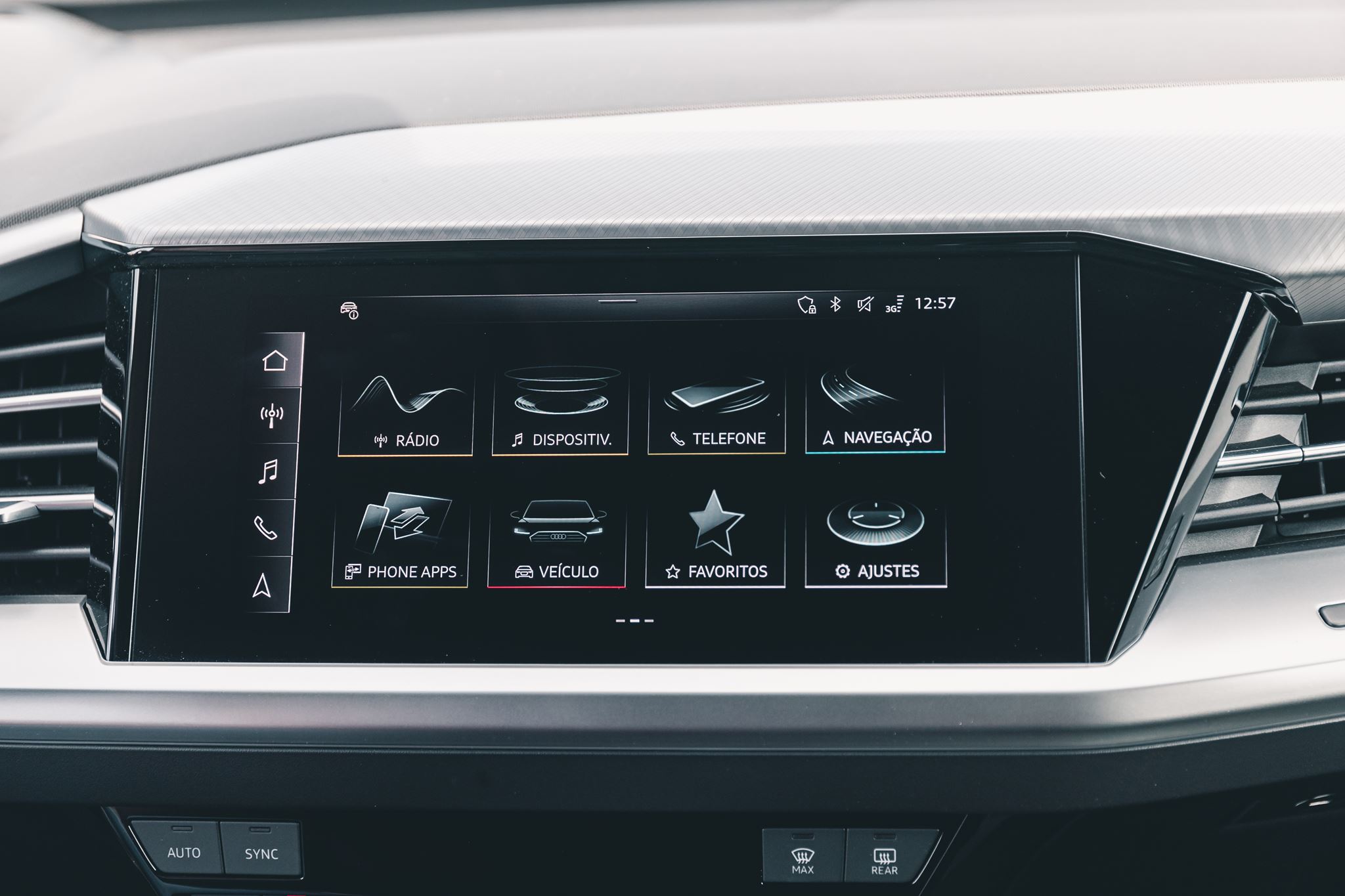 Audi Q4 e tron 50 quattro infotainment 1