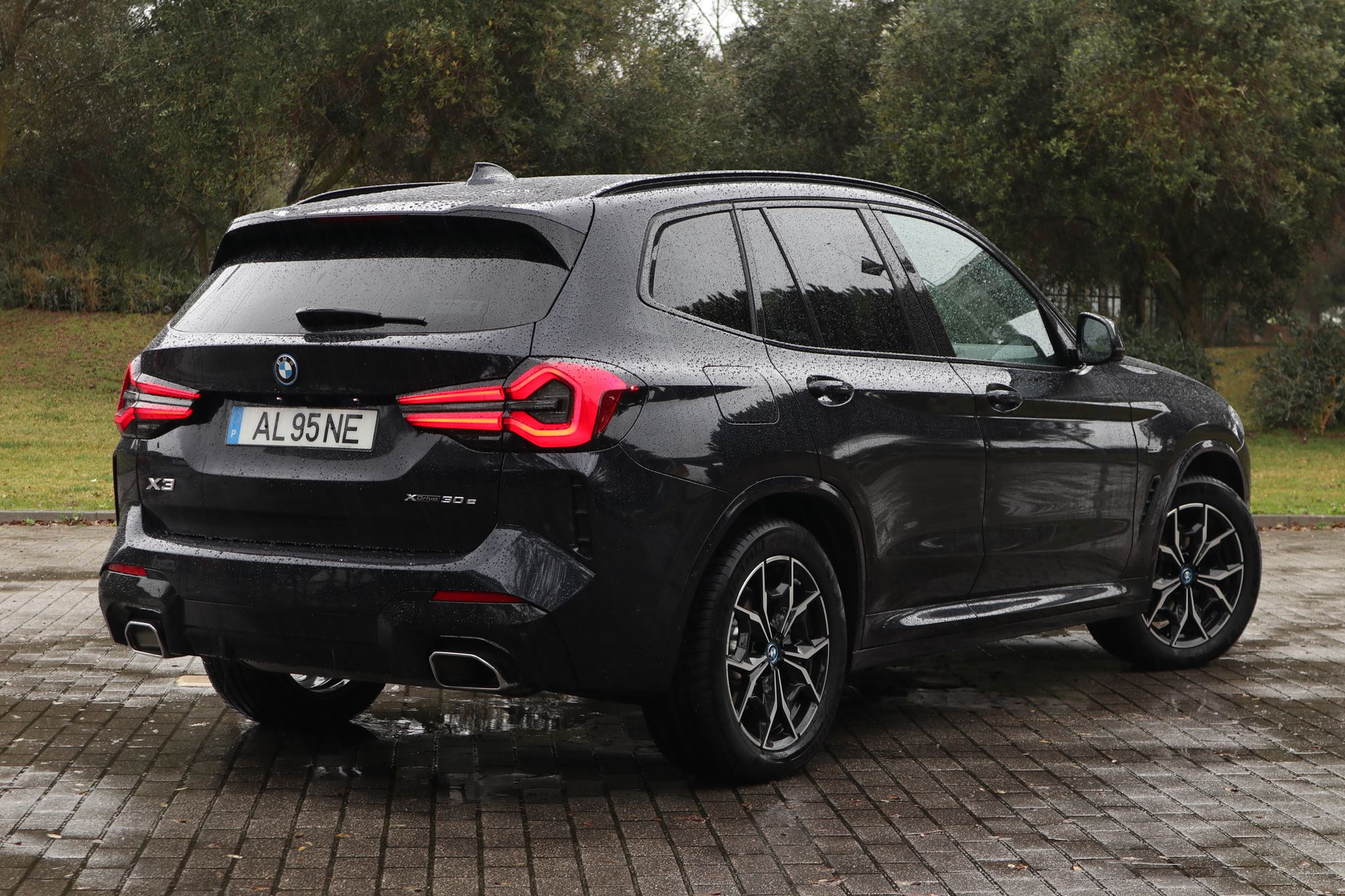 BMW X3 30e plug in 46