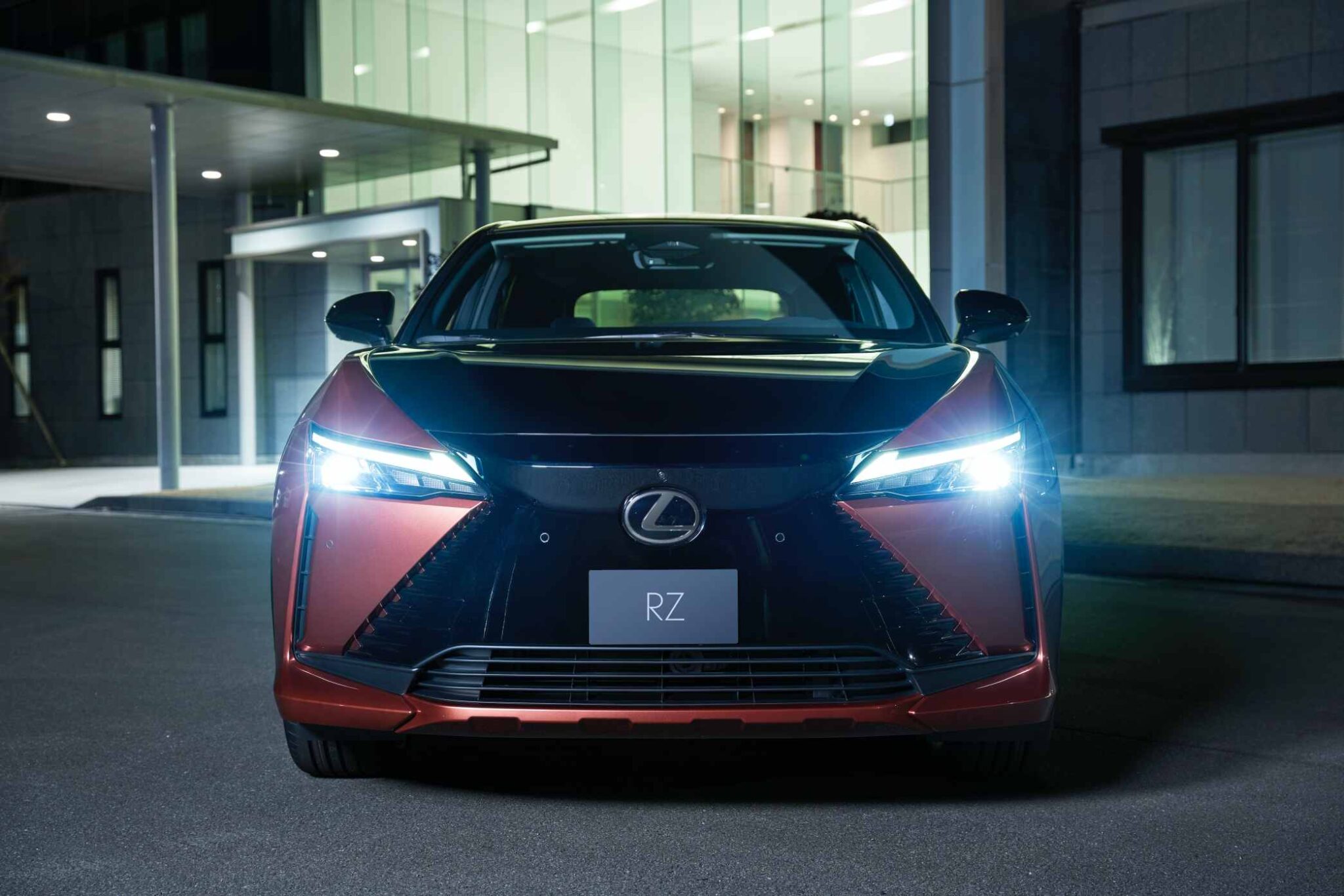 LEXUS RZ 6