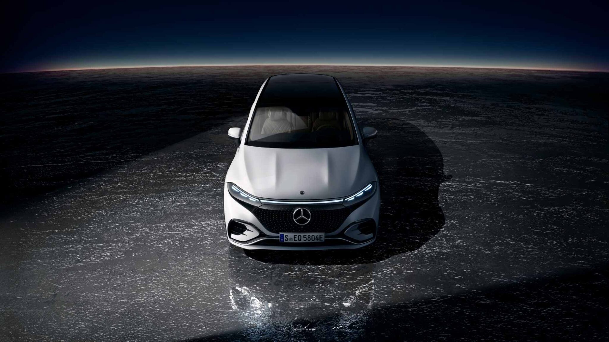 MERCEDES EQS SUV7