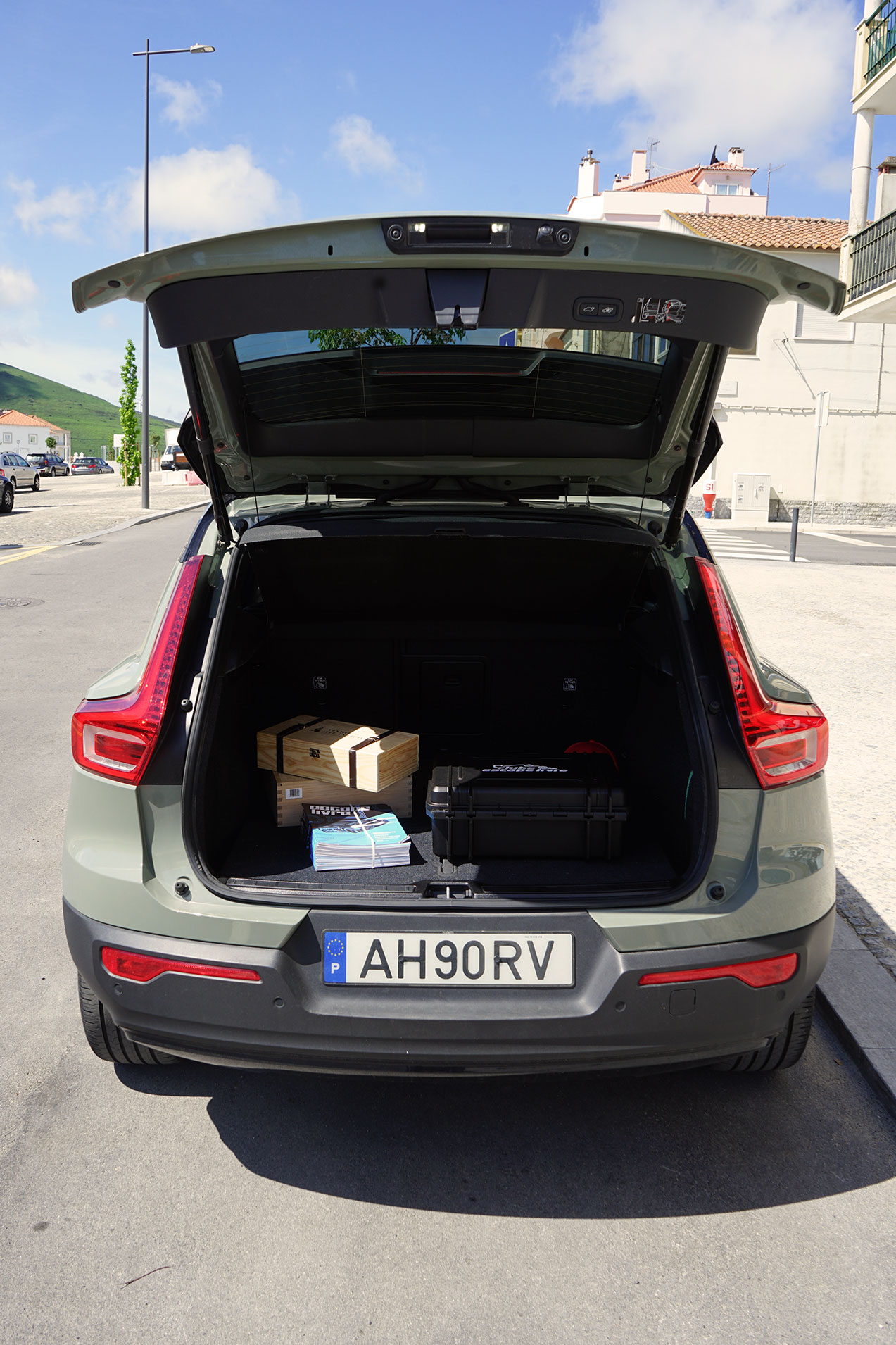 Ano Eletrico Volvo XC40 Consumos 11A 1