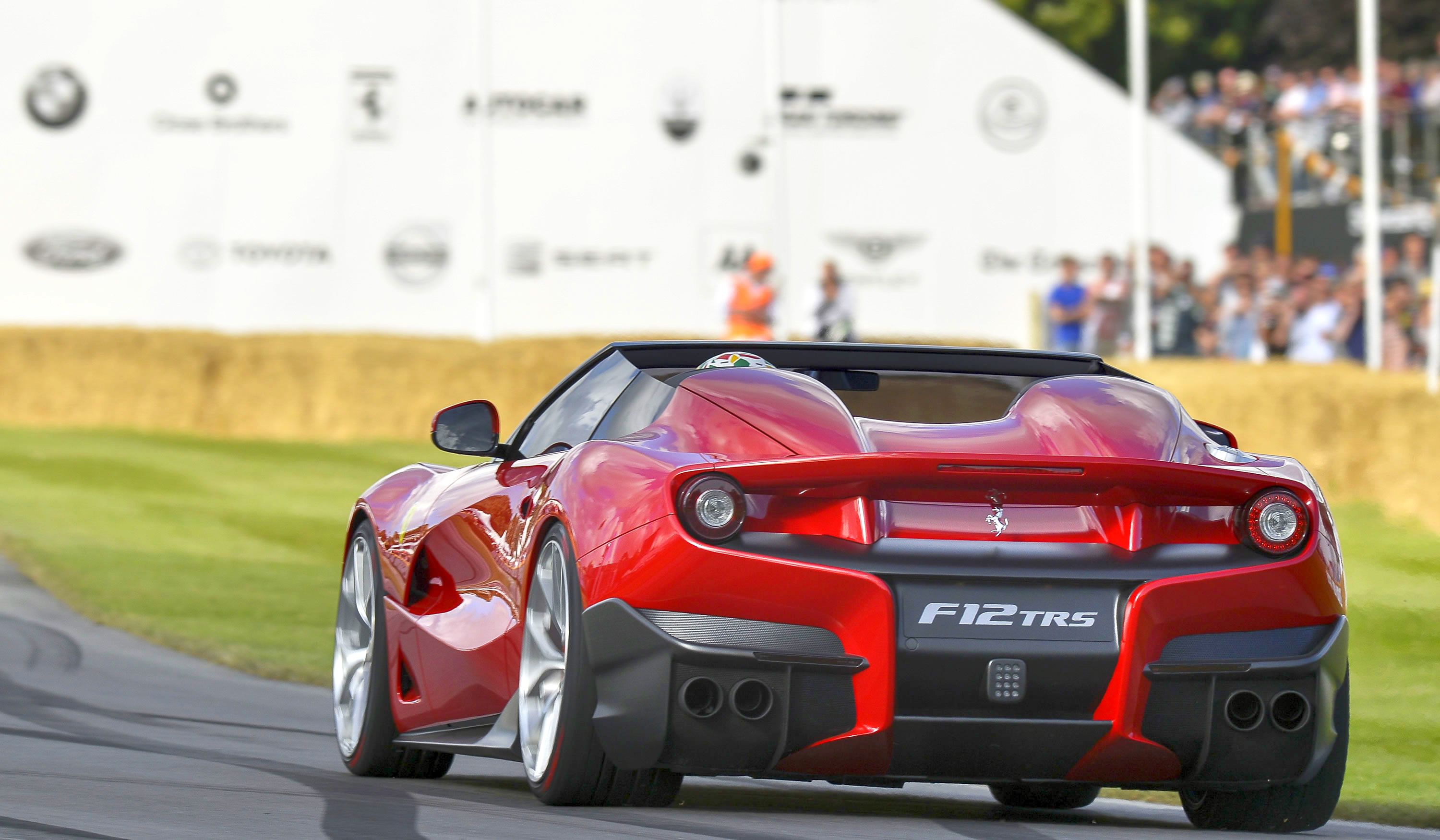 FERRARI F12 TRS 2