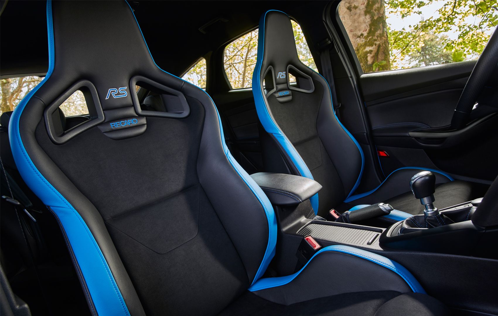 Focus RS Bancos Recaro