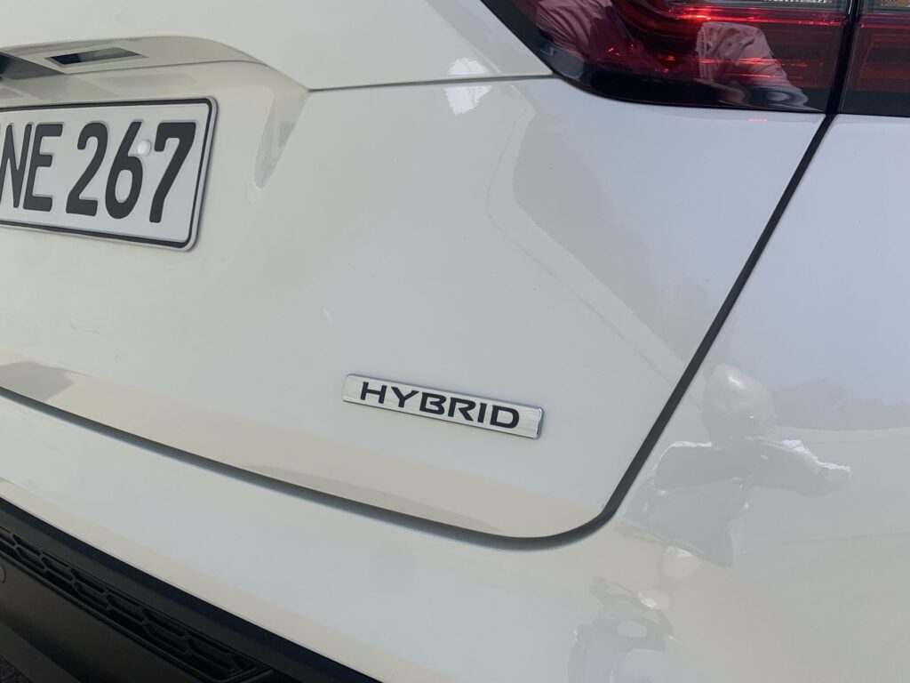 Nissan Juke Hybrid 333