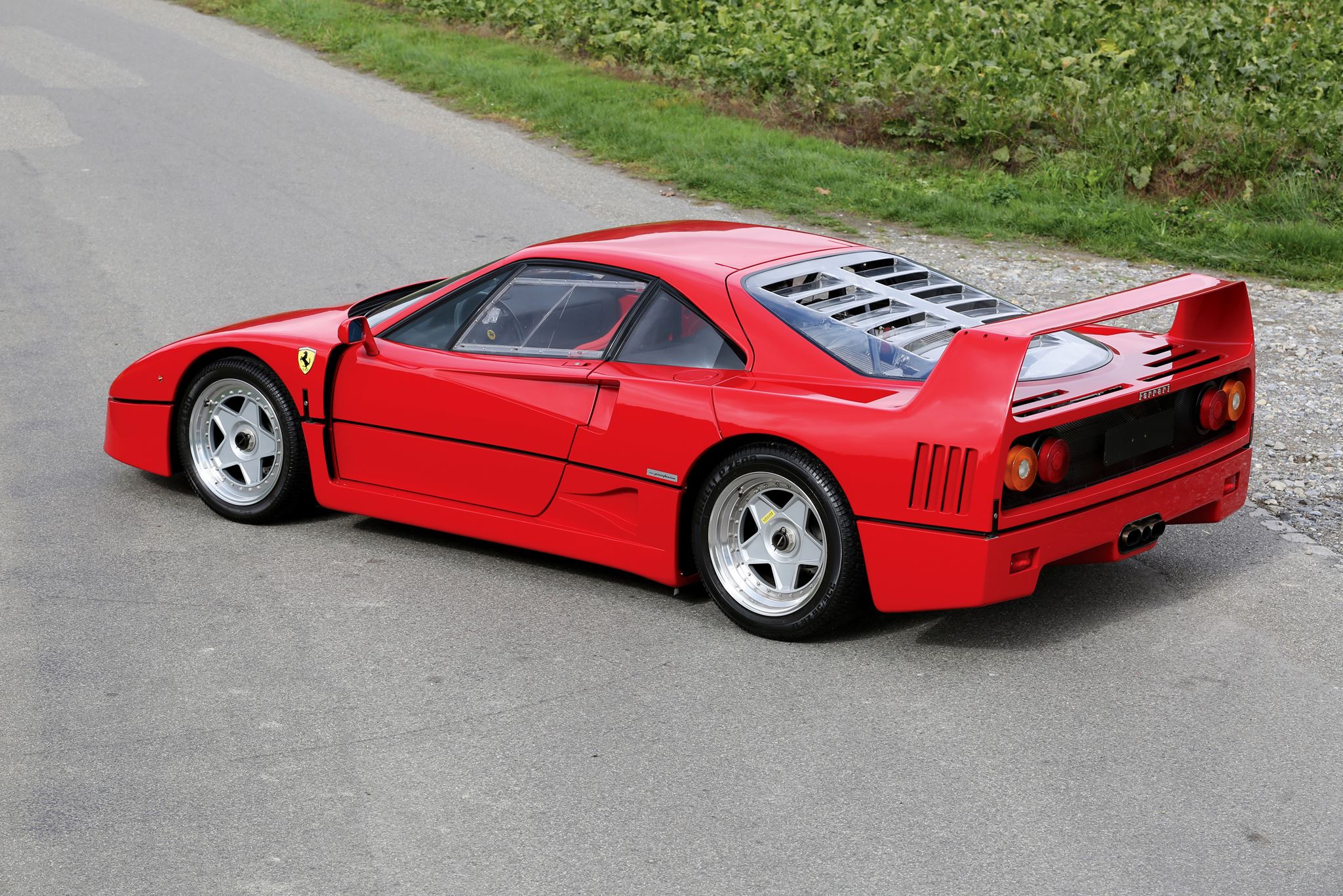 ferrari f40 32