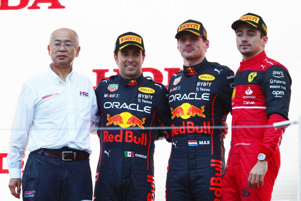 GazetaWeb - GP do Japão: Verstappen lidera 2º treino e Gasly bate no fim