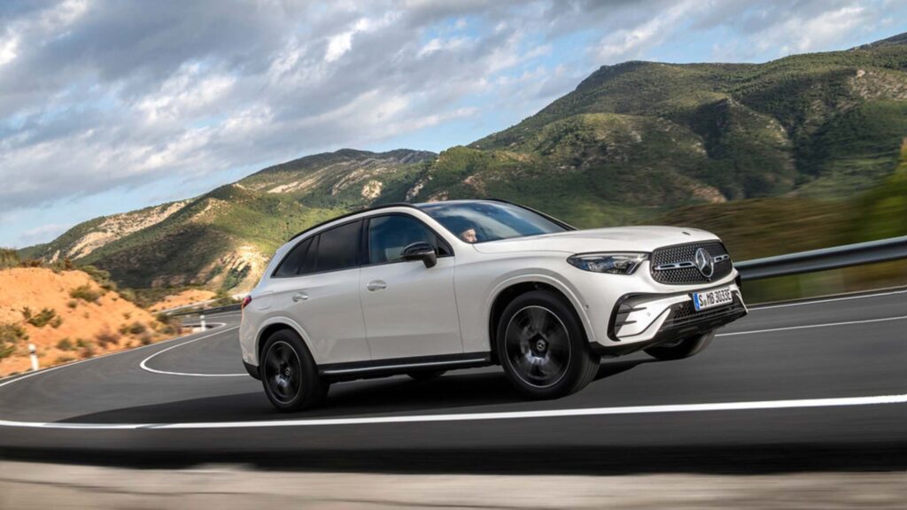 MERCEDES GLC