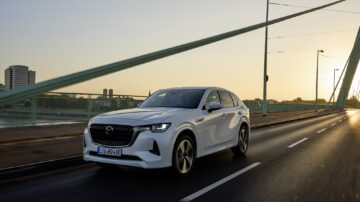 mazda cx 60 germany rw act 014