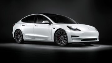 TESLA MODEL3 1