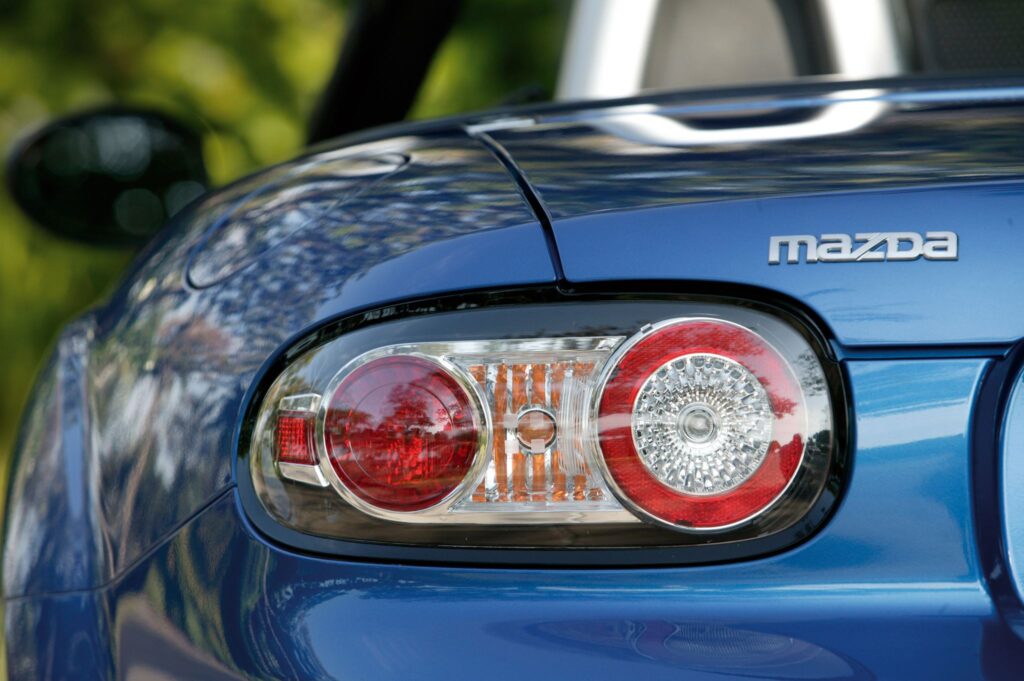 Mazda MX 5 NC 2005 11