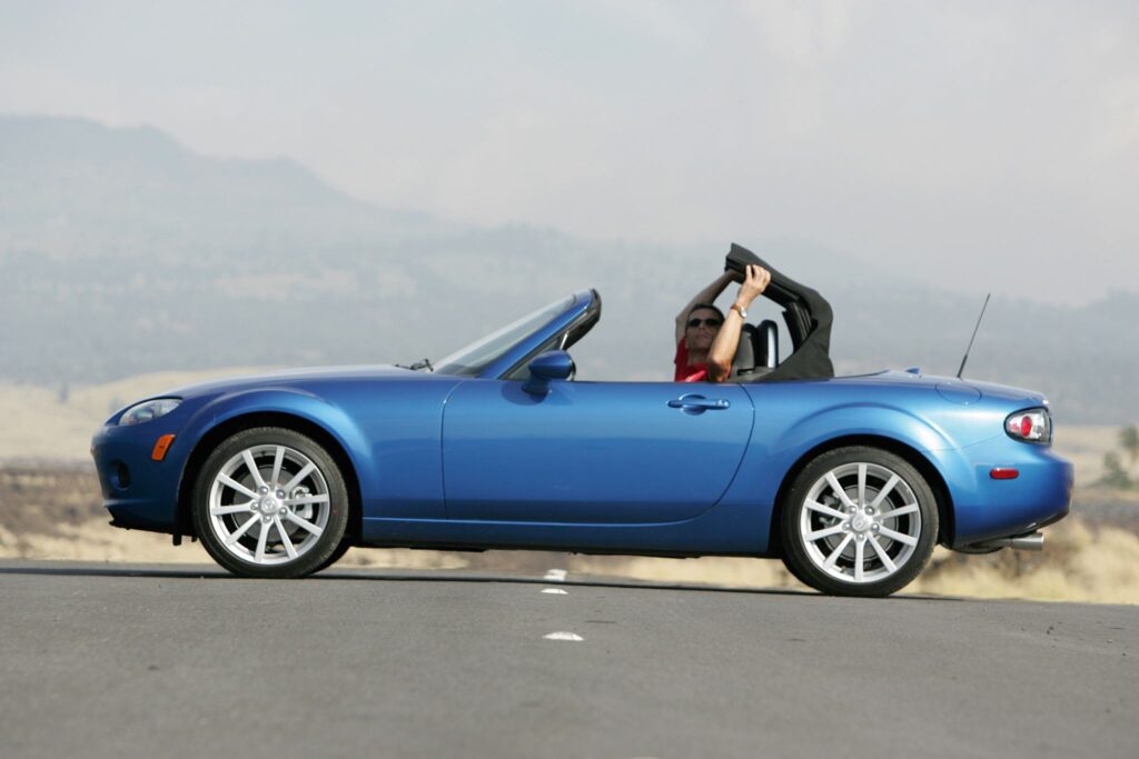 Mazda MX 5 NC 2005 9