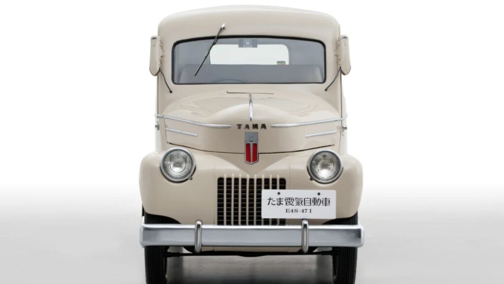 TAMA NISSAN 1947 4