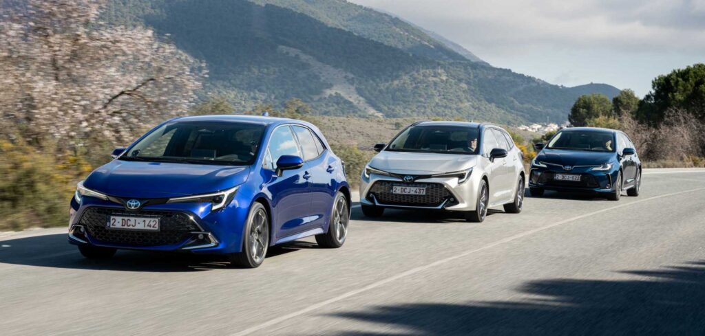 TOYOTA COROLLA 2023 27