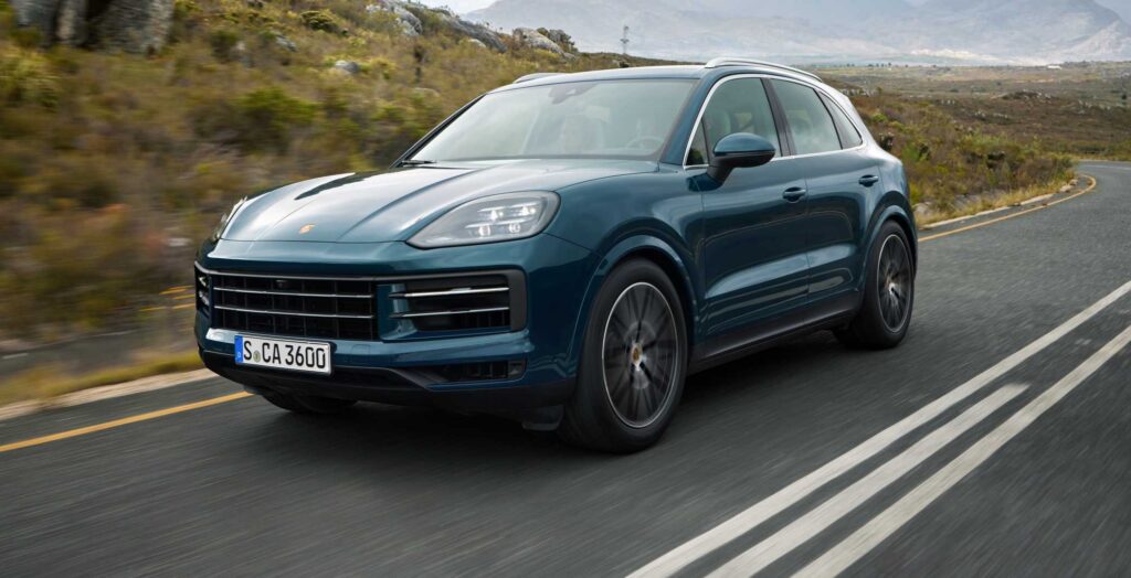 PORSCHE CAYENNE 2023 19