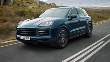 PORSCHE CAYENNE 2023 19