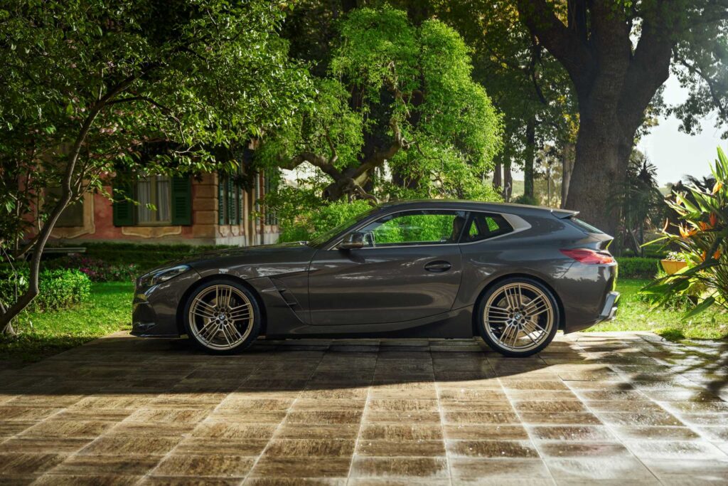 BMW CONCEPT TOURING4