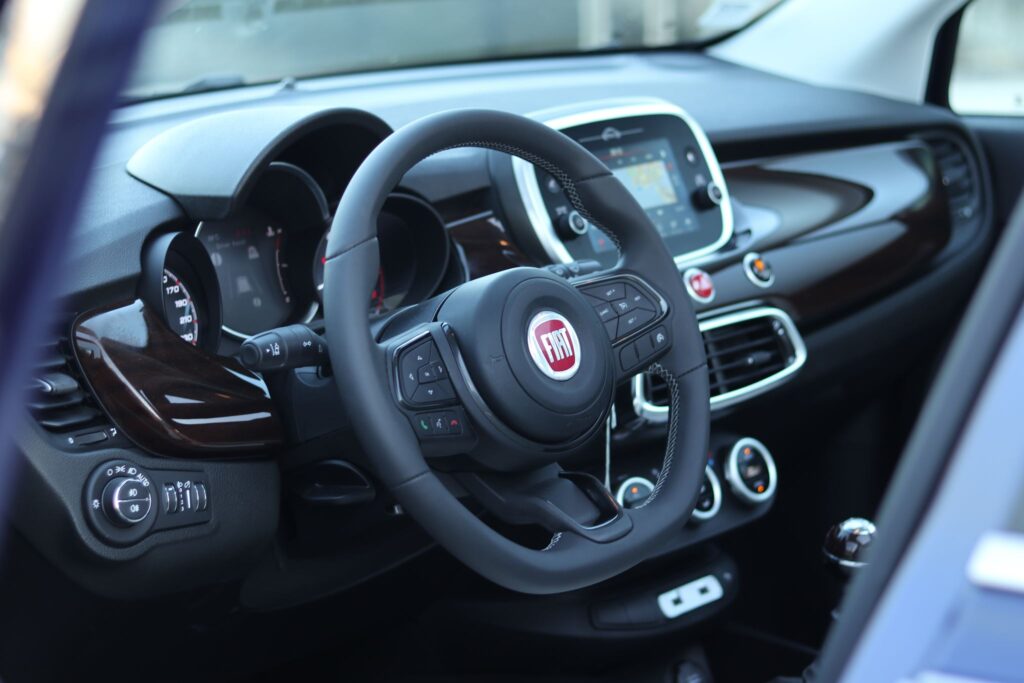 Fiat 500X Yacht Club Capri 19