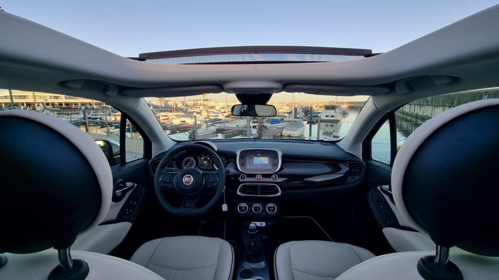 Fiat 500X Yacht Club Capri 25